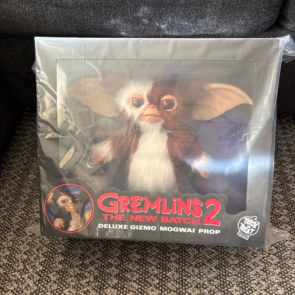 Gremlins 2 Deluxe Gizmo Mogwai Prop
